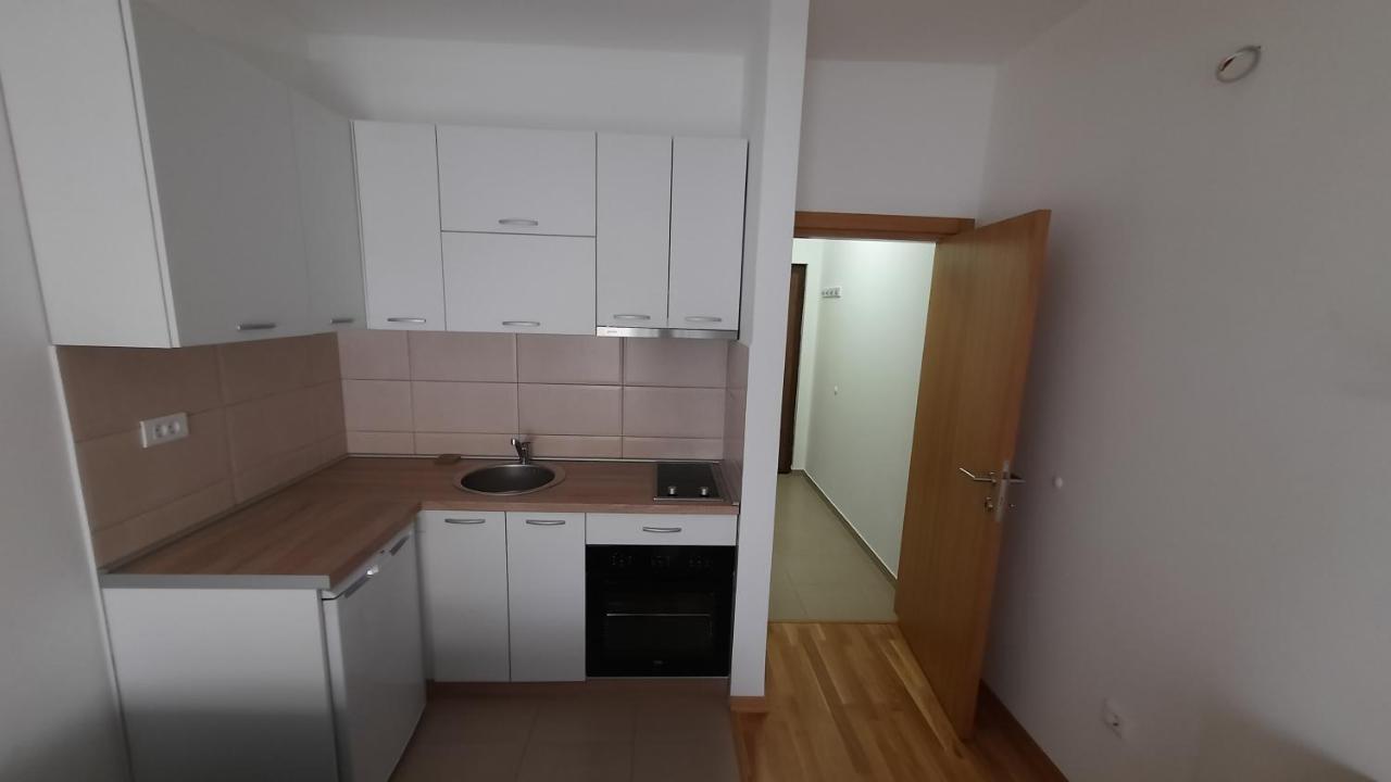 Apartman Seka Apartment Podgorica Ngoại thất bức ảnh